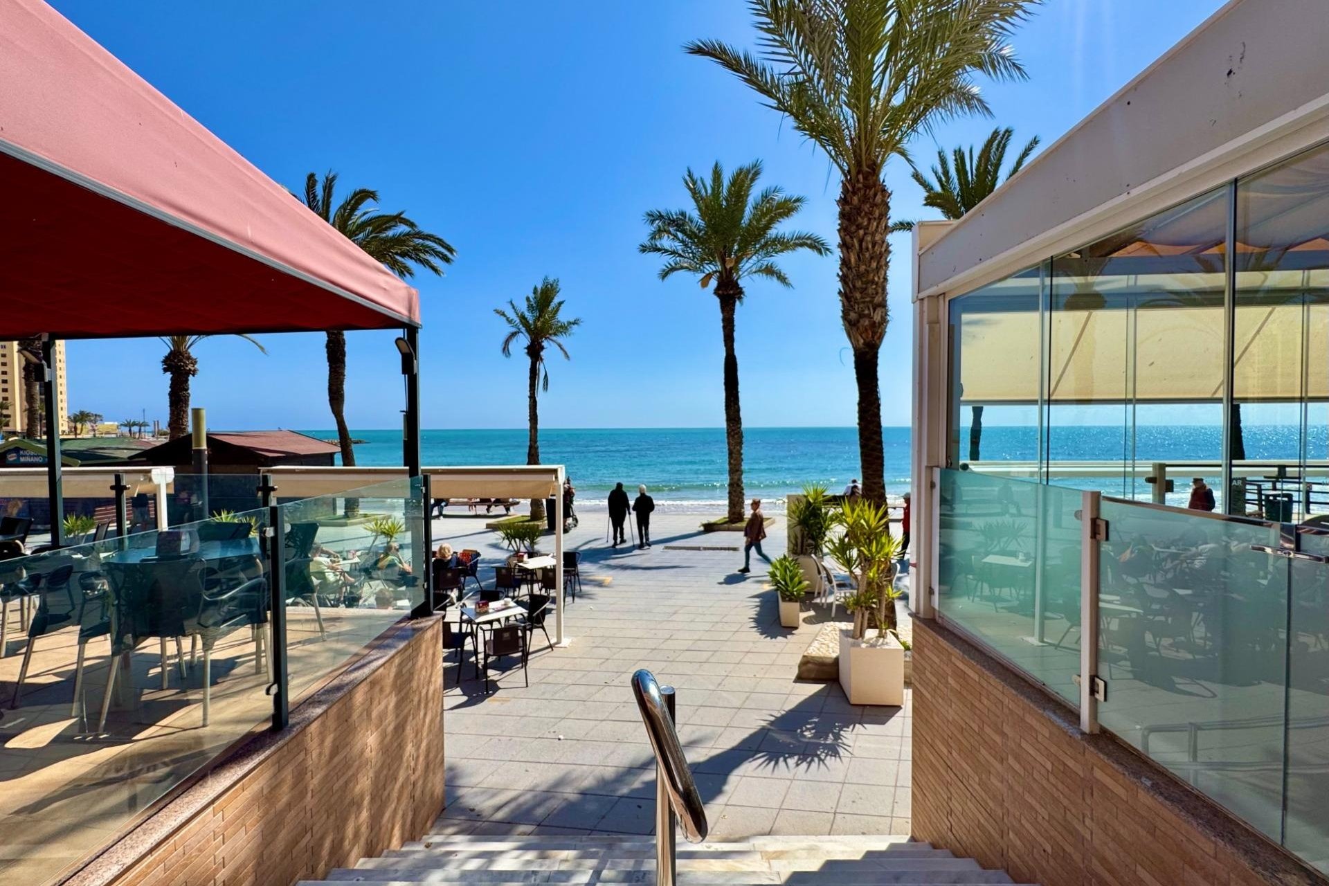 Revente - Apartment -
Torrevieja - Estacion De Autobuses