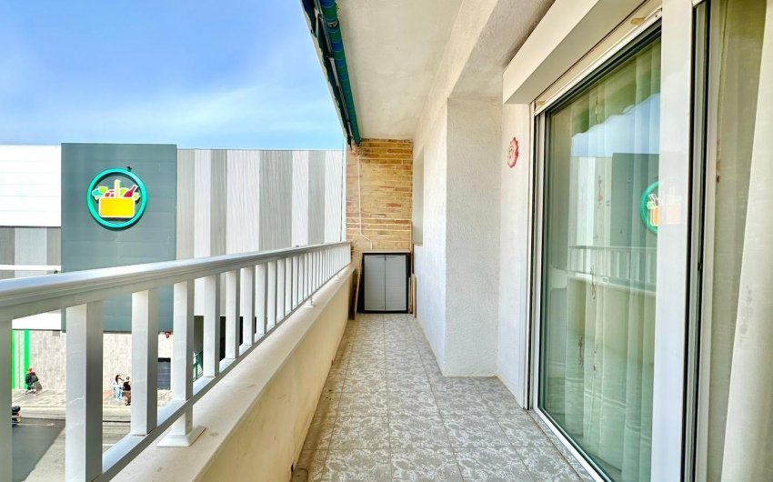 Revente - Apartment -
Torrevieja - Estacion De Autobuses