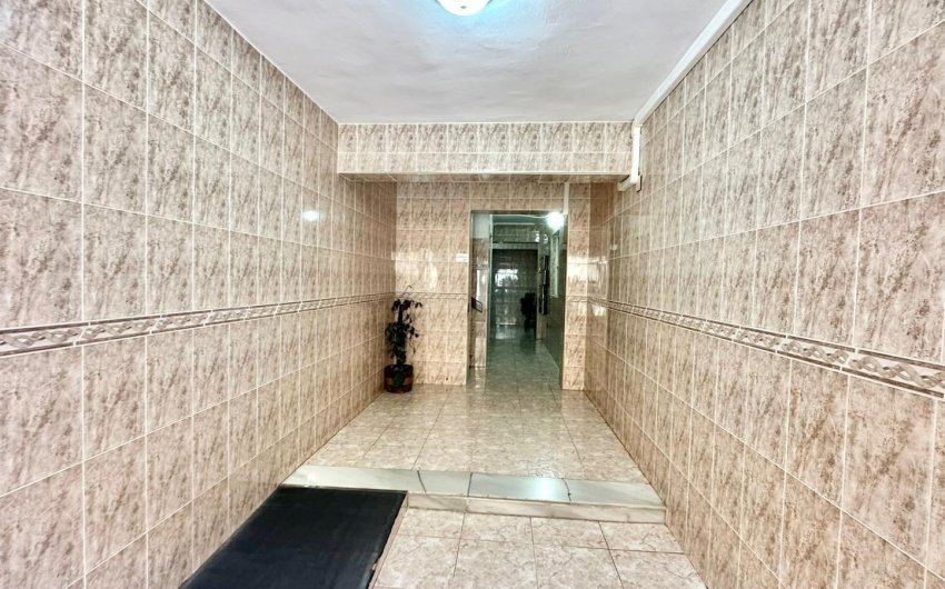 Revente - Apartment -
Torrevieja - Estacion De Autobuses