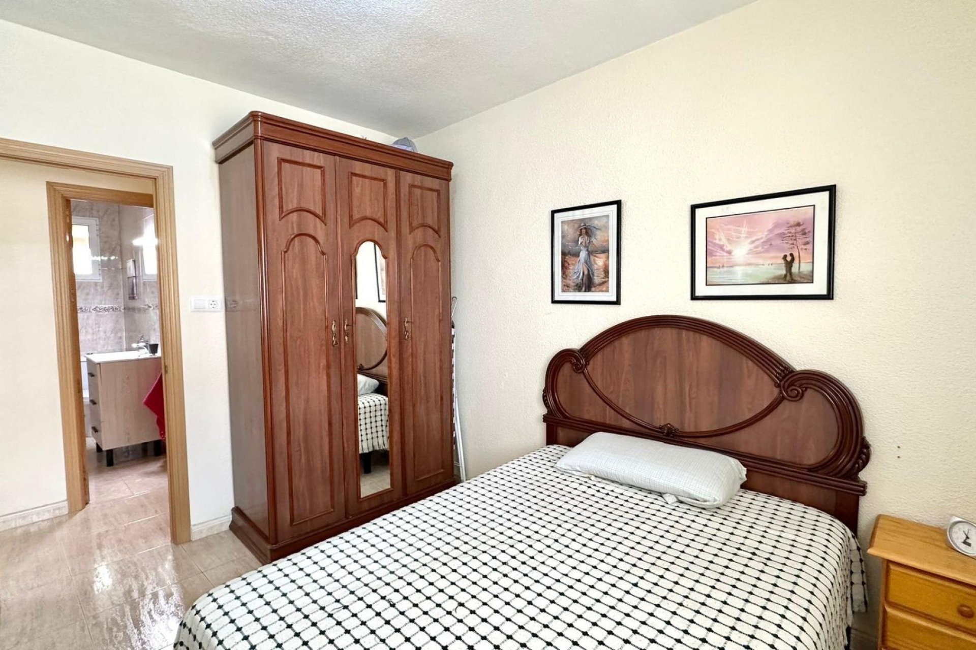 Revente - Apartment -
Torrevieja - Estacion De Autobuses