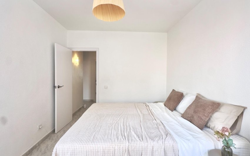 Revente - Apartment -
Torrevieja - Estacion De Autobuses