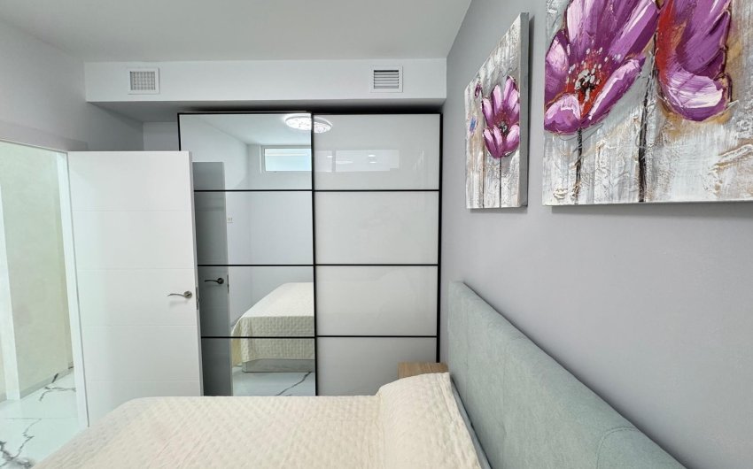 Revente - Apartment -
Torrevieja - Estacion De Autobuses
