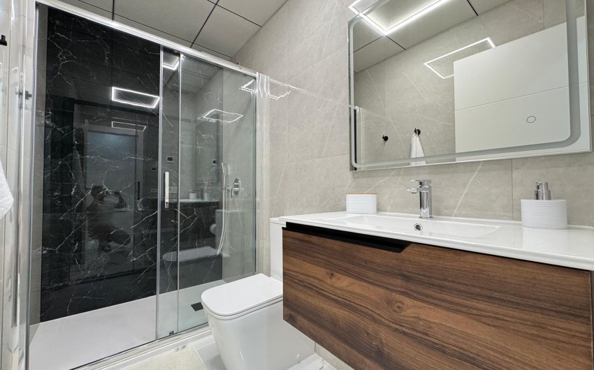 Revente - Apartment -
Torrevieja - Estacion De Autobuses