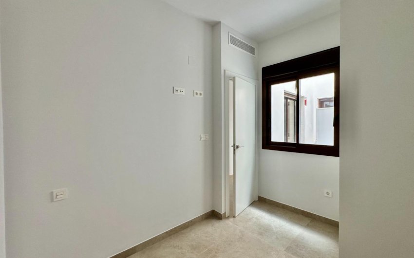 Revente - Apartment -
Torrevieja - Habaneras