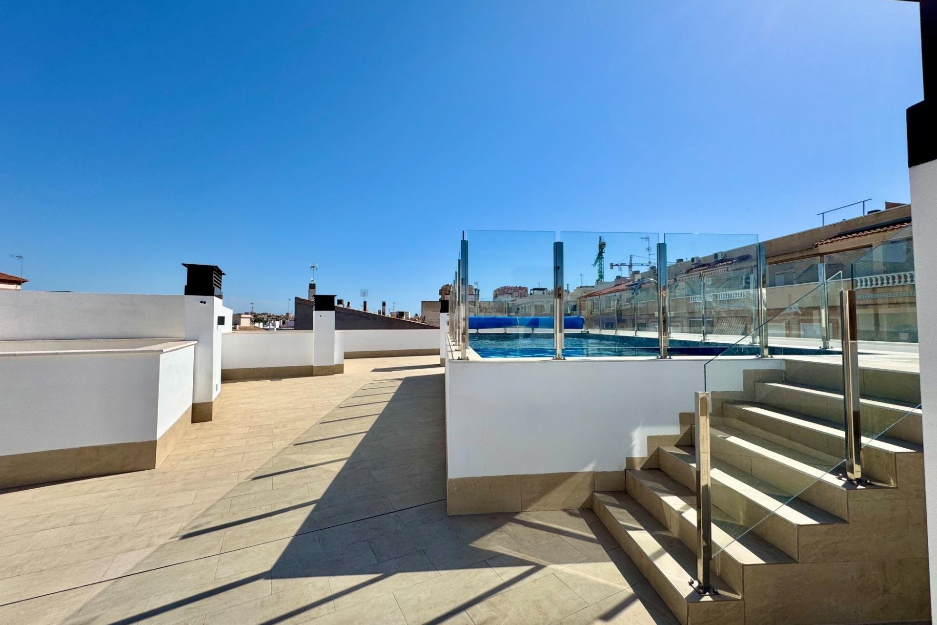 Revente - Apartment -
Torrevieja - Habaneras