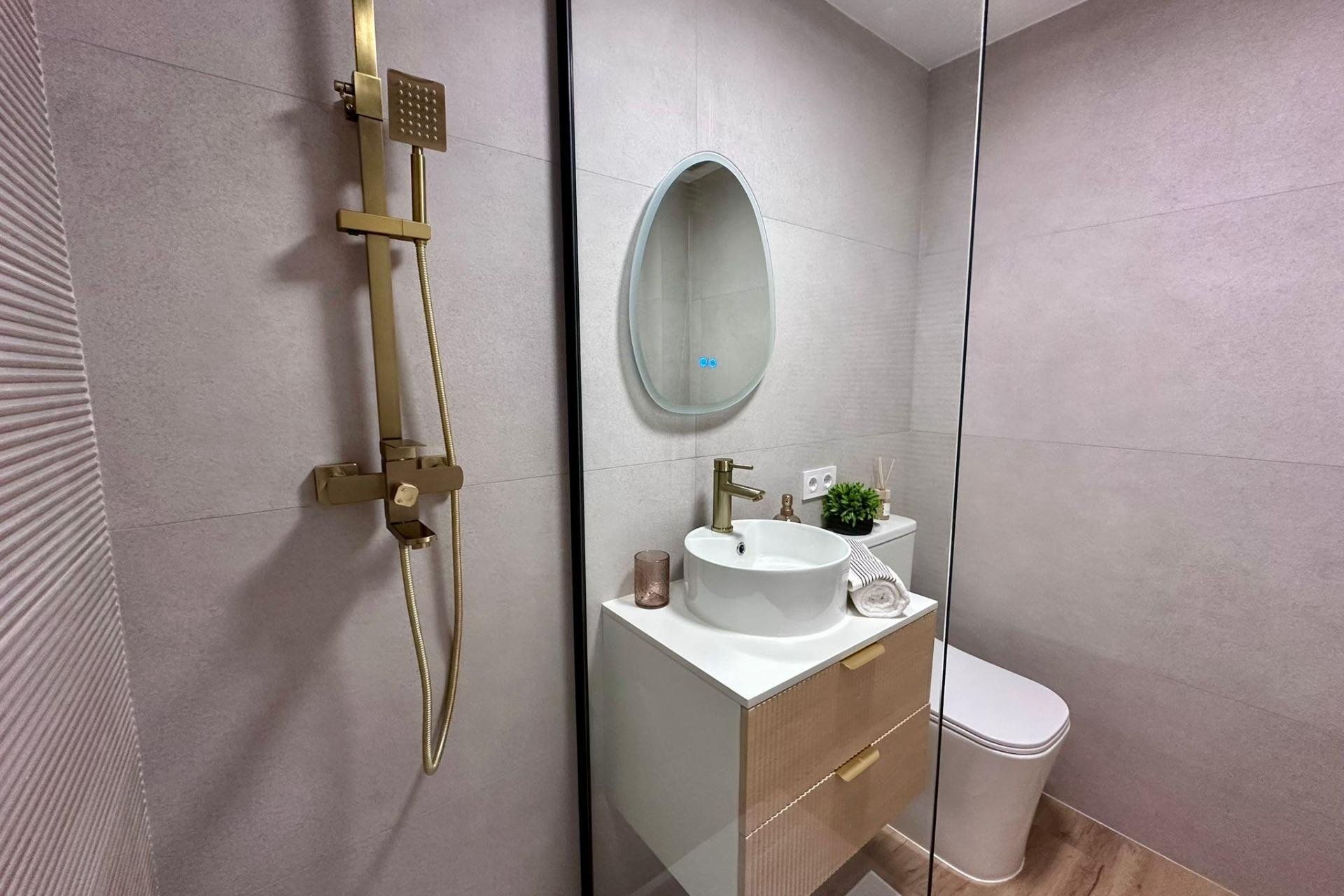 Revente - Apartment -
Torrevieja - Habaneras