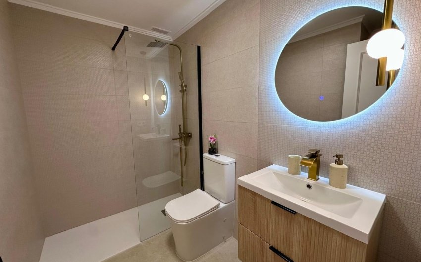 Revente - Apartment -
Torrevieja - Habaneras