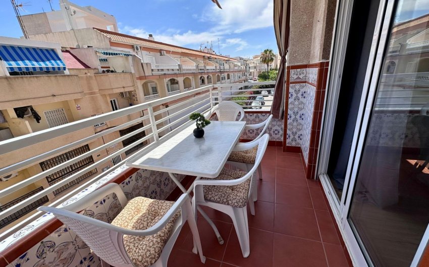 Revente - Apartment -
Torrevieja - Habaneras