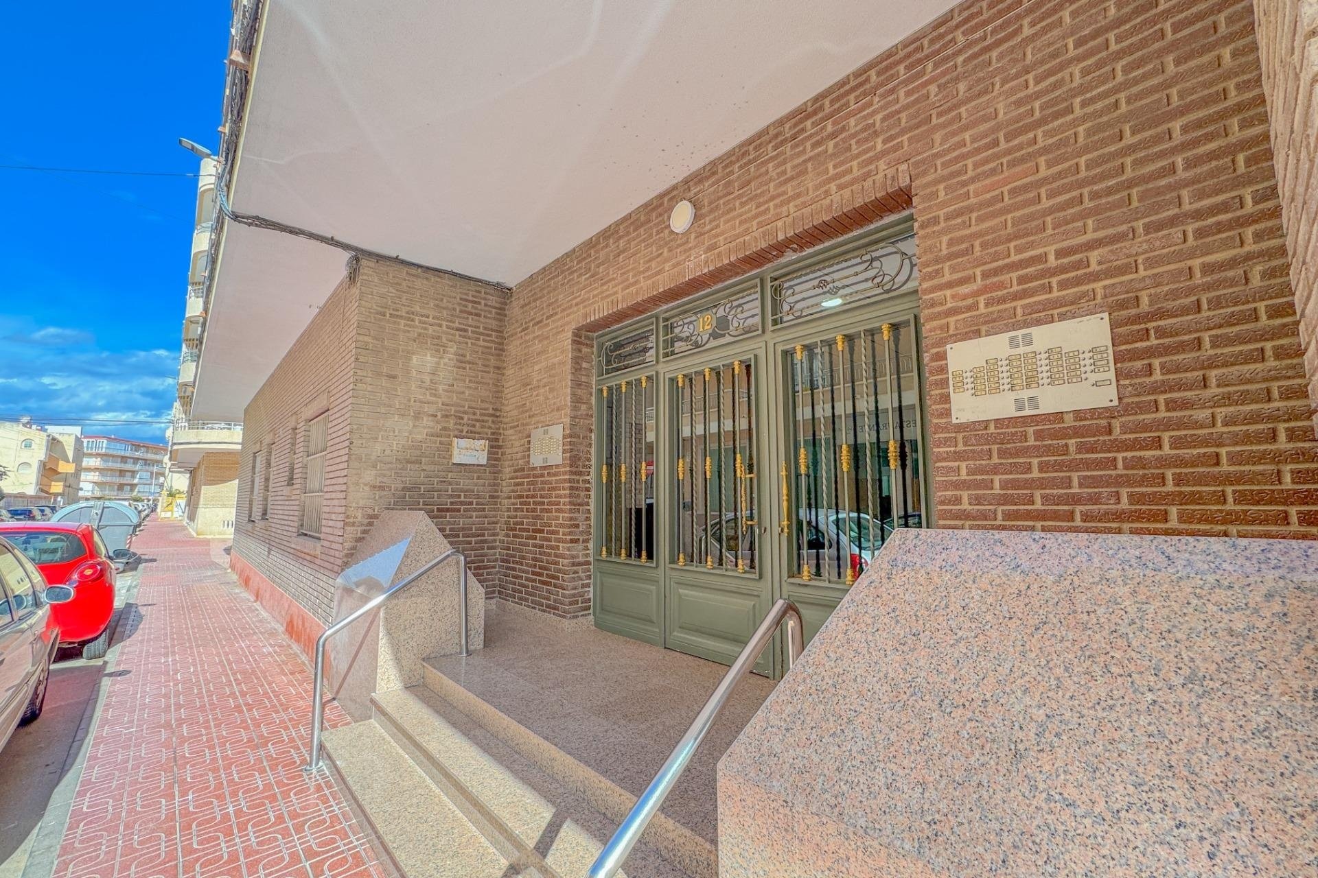 Revente - Apartment -
Torrevieja - La Mata Pueblo