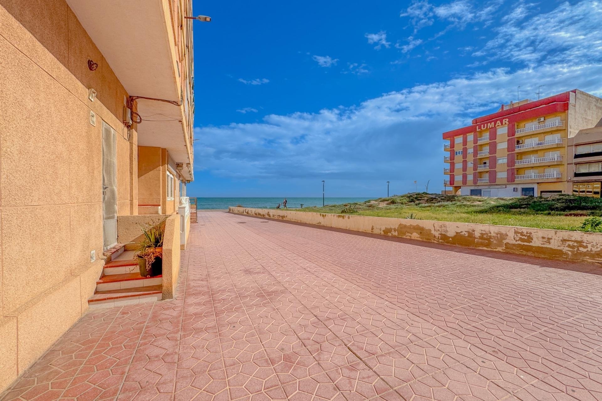 Revente - Apartment -
Torrevieja - La Mata Pueblo