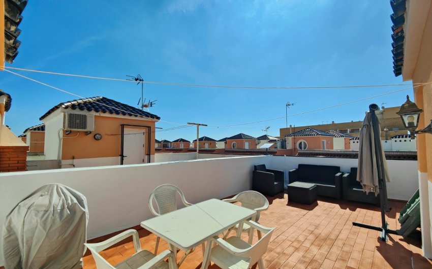 Revente - Apartment -
Torrevieja - La Mata
