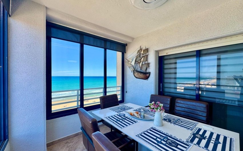 Revente - Apartment -
Torrevieja - La Mata