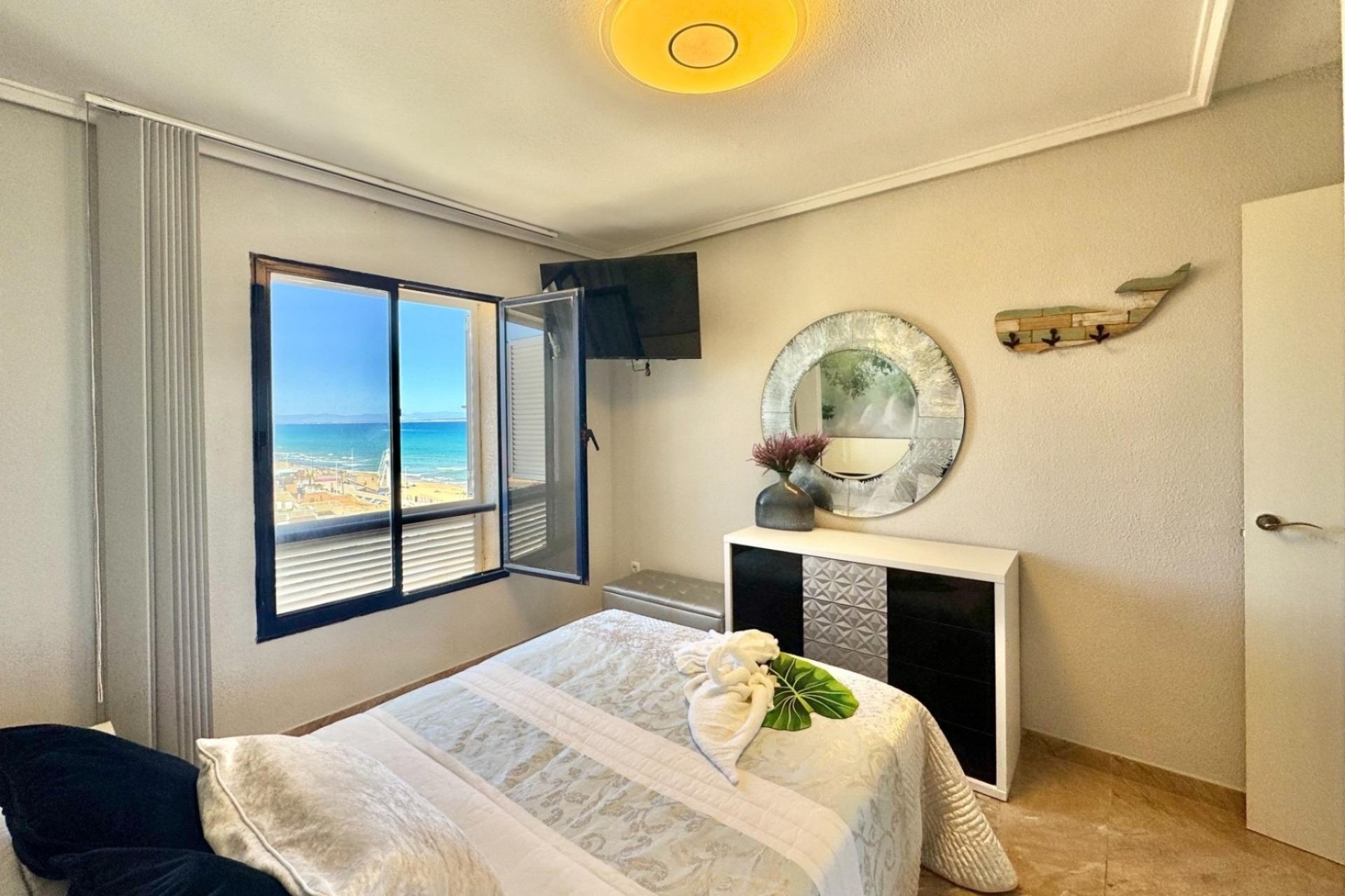 Revente - Apartment -
Torrevieja - La Mata