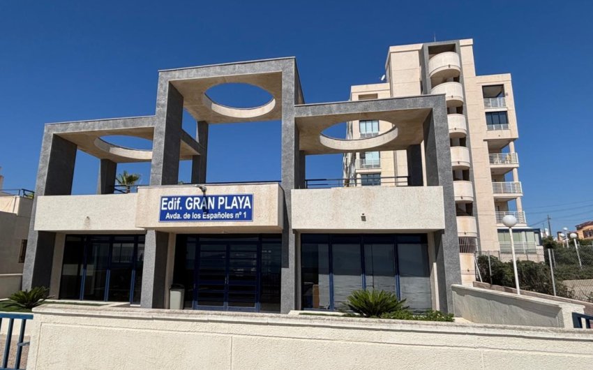 Revente - Apartment -
Torrevieja - La Mata