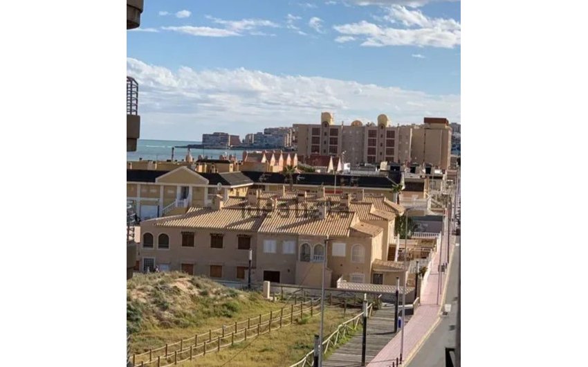 Revente - Apartment -
Torrevieja - La Mata
