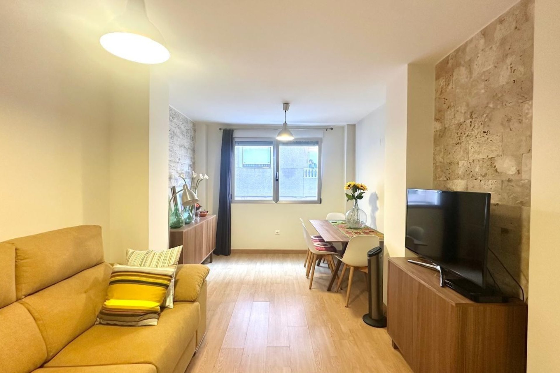 Revente - Apartment -
Torrevieja - La Mata