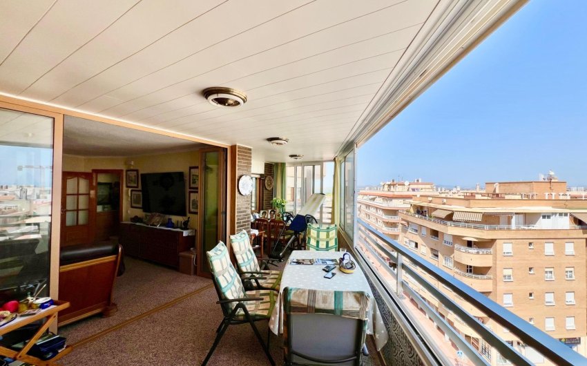 Revente - Apartment -
Torrevieja - La Mata