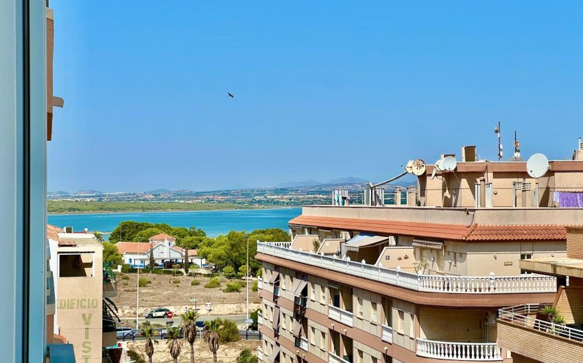 Revente - Apartment -
Torrevieja - La Mata