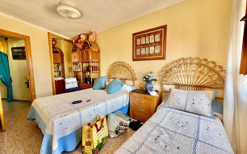 Revente - Apartment -
Torrevieja - La Mata