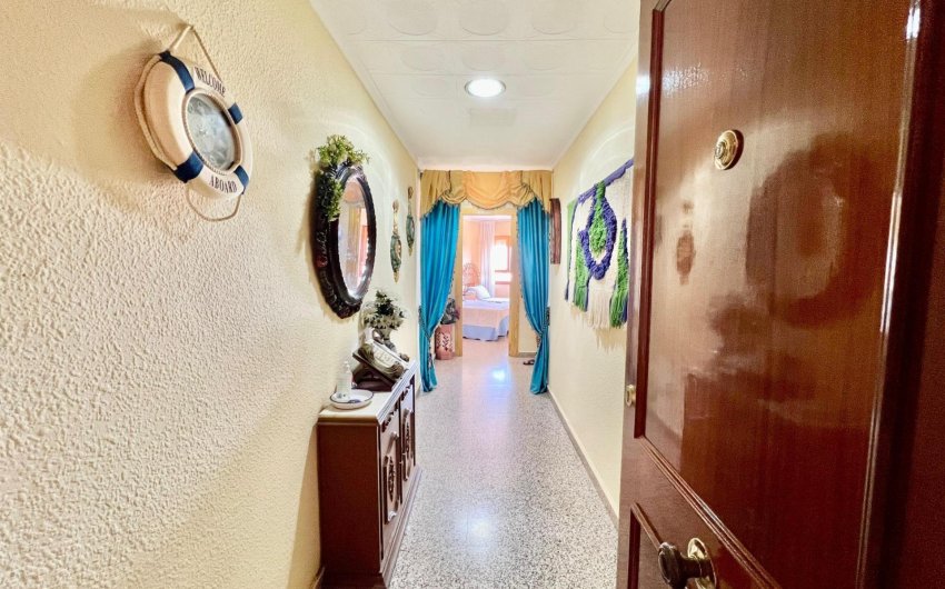 Revente - Apartment -
Torrevieja - La Mata