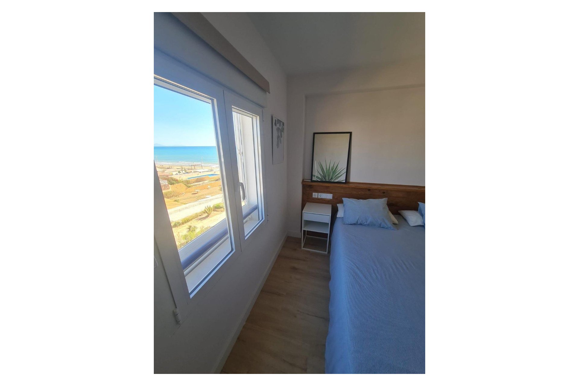 Revente - Apartment -
Torrevieja - La Mata