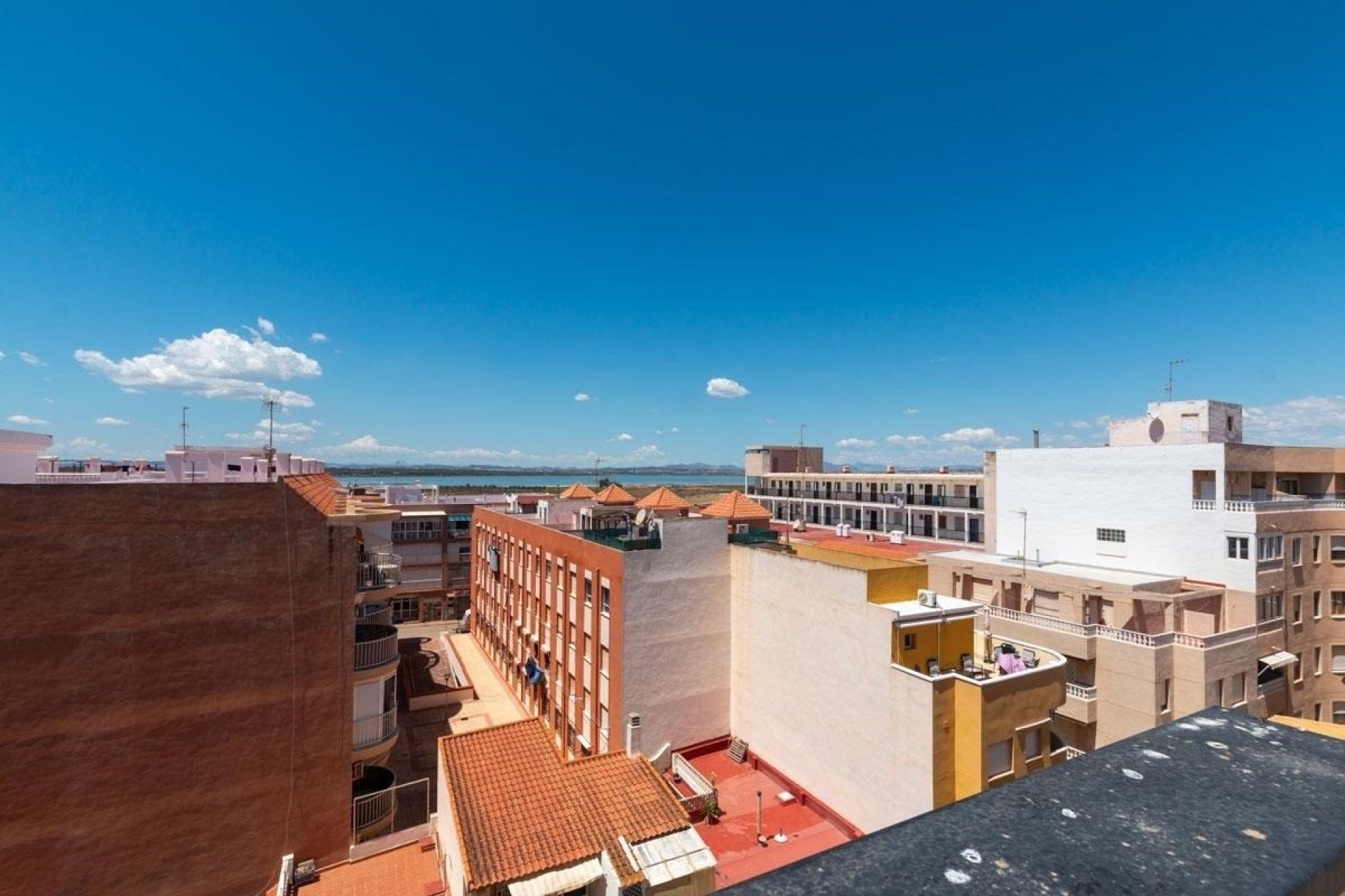 Revente - Apartment -
Torrevieja - La Mata