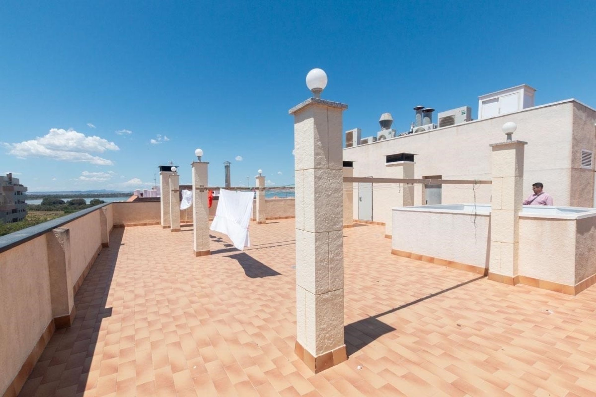 Revente - Apartment -
Torrevieja - La Mata