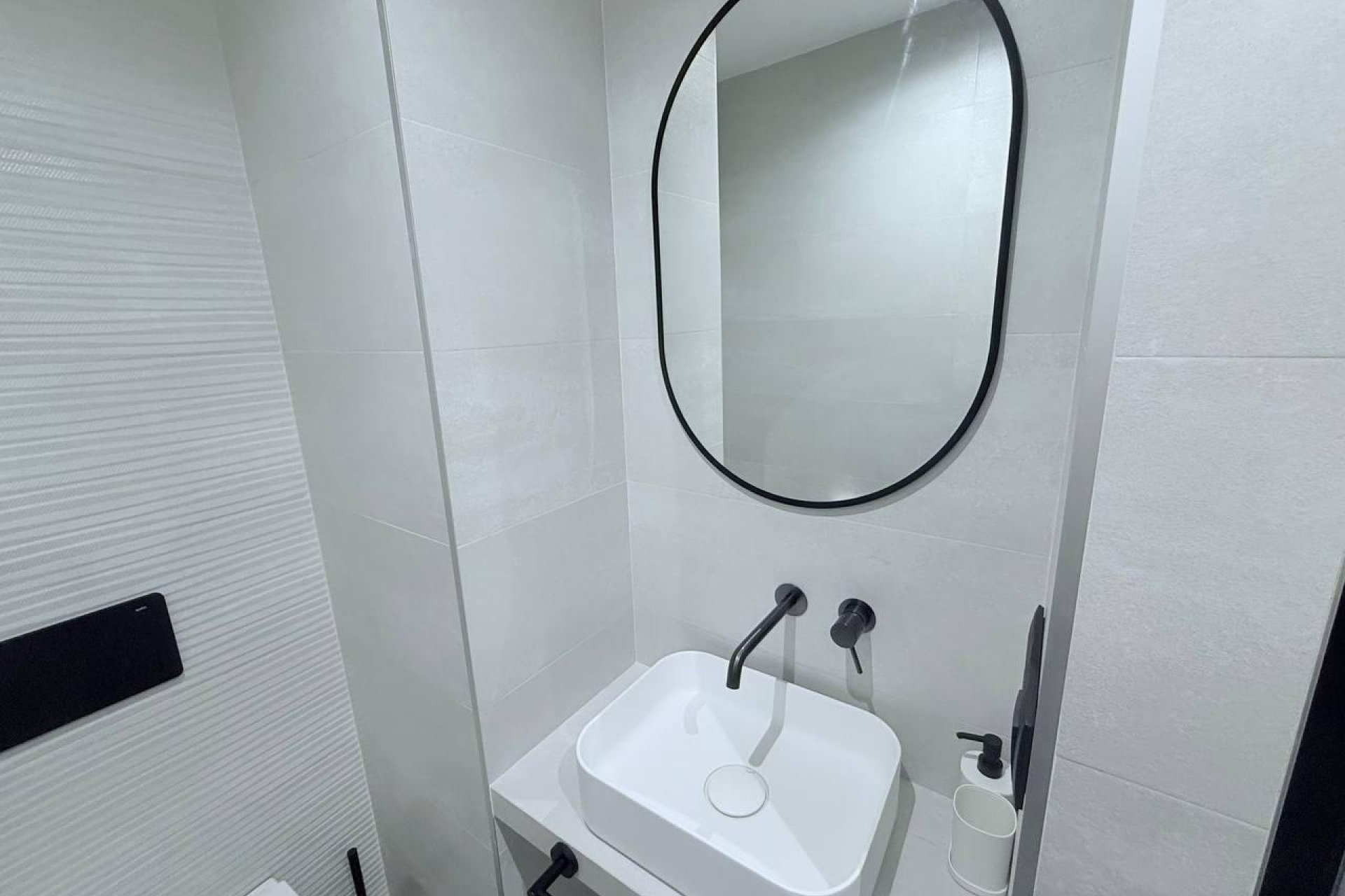 Revente - Apartment -
Torrevieja - La Mata