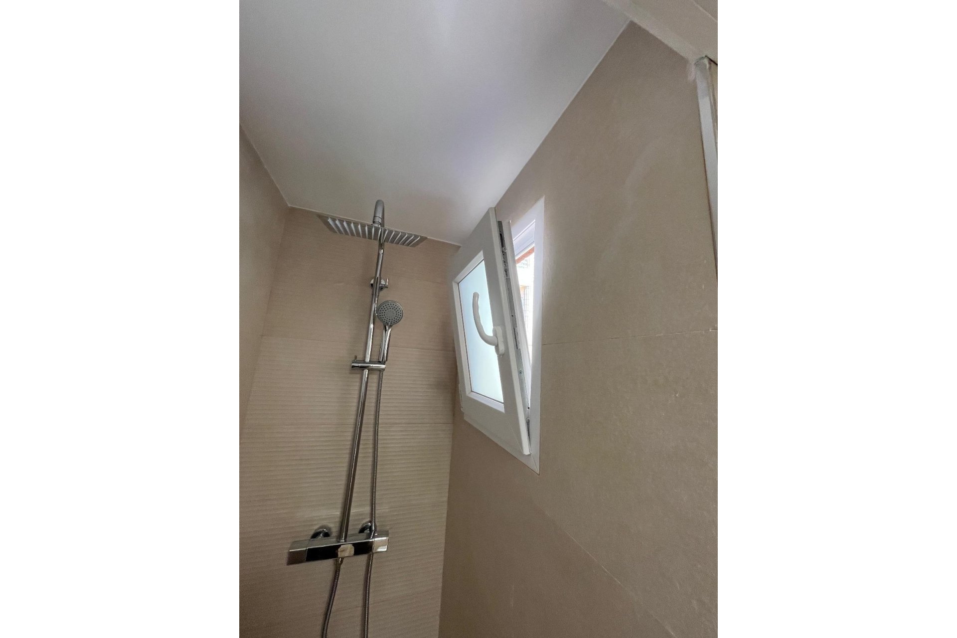 Revente - Apartment -
Torrevieja - La Mata