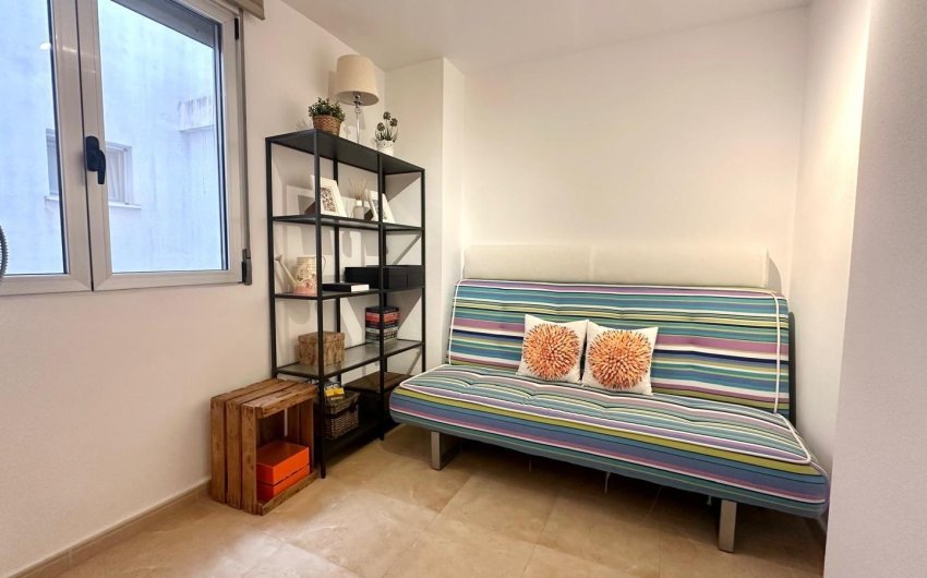 Revente - Apartment -
Torrevieja - La Mata