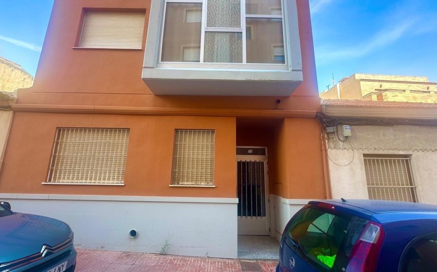 Revente - Apartment -
Torrevieja - La Mata