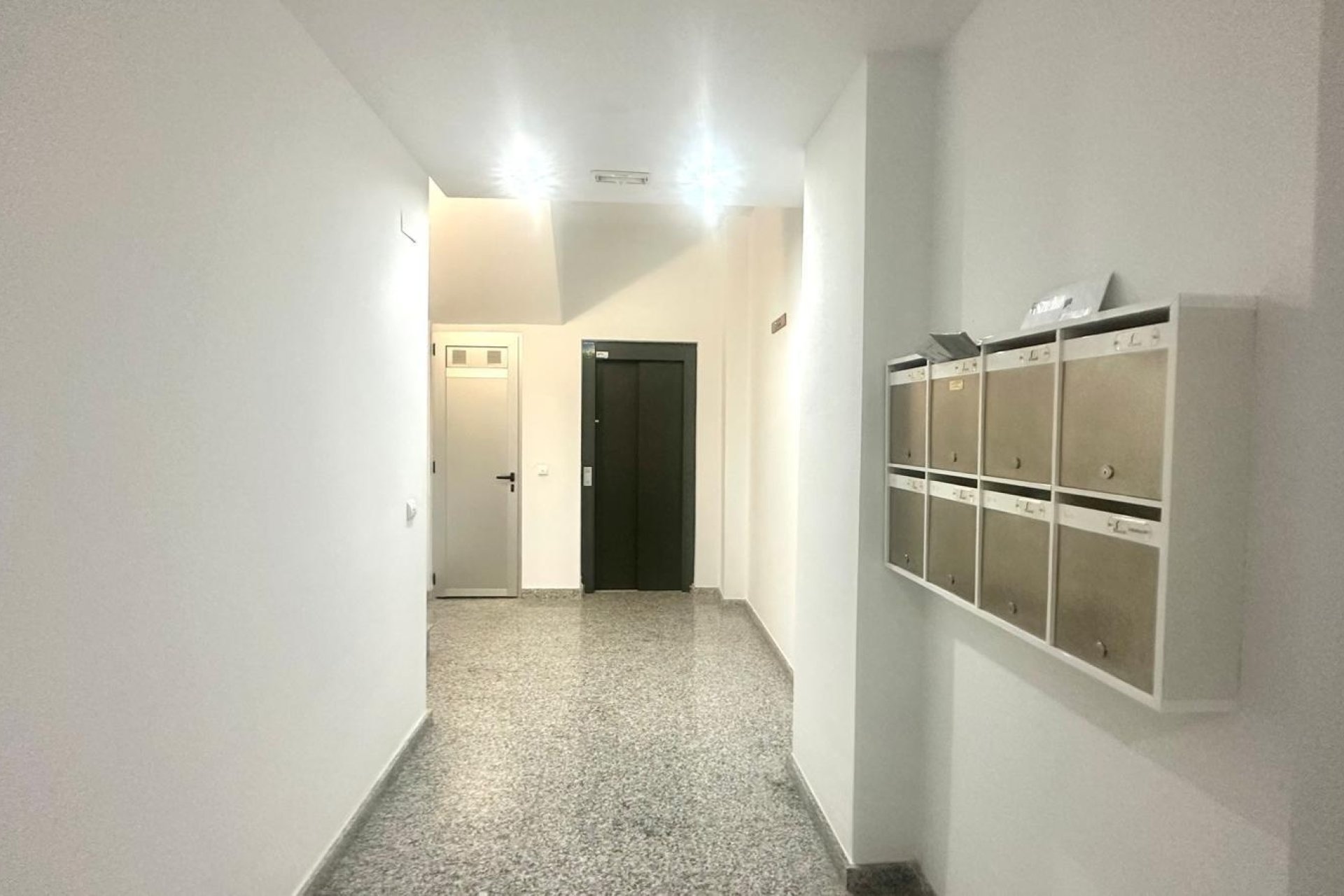 Revente - Apartment -
Torrevieja - La Mata