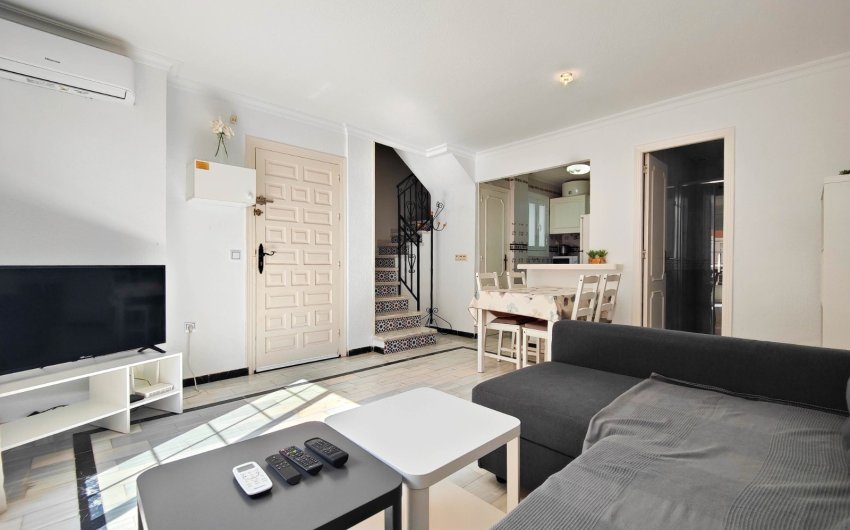 Revente - Apartment -
Torrevieja - La Mata