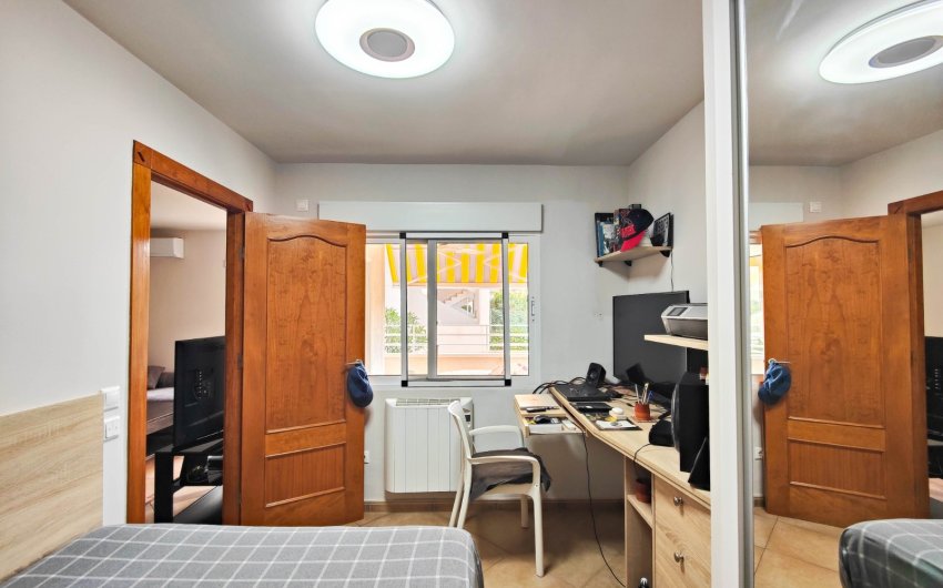 Revente - Apartment -
Torrevieja - La Mata