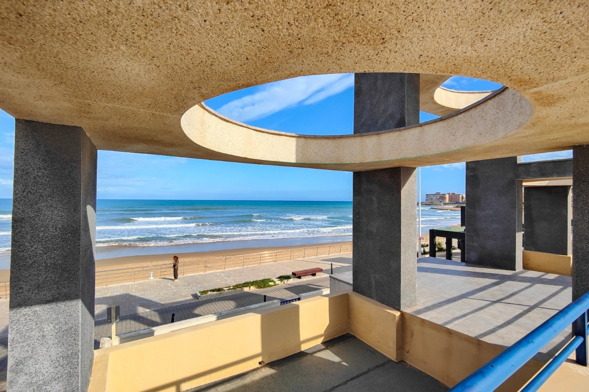 Revente - Apartment -
Torrevieja - La Mata