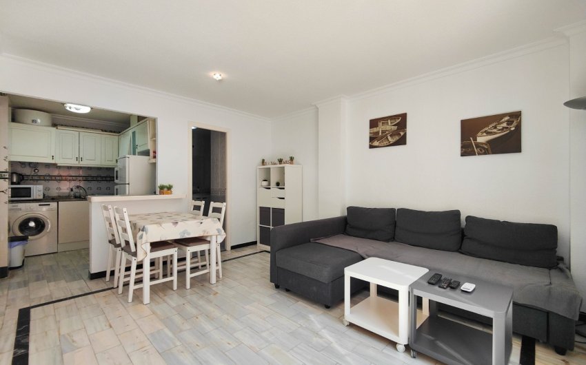 Revente - Apartment -
Torrevieja - La Mata