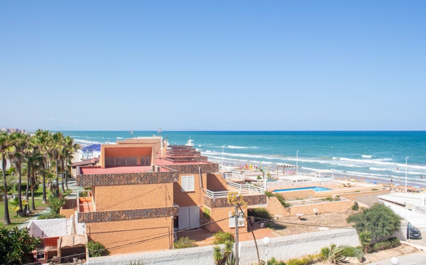 Revente - Apartment -
Torrevieja - La Mata