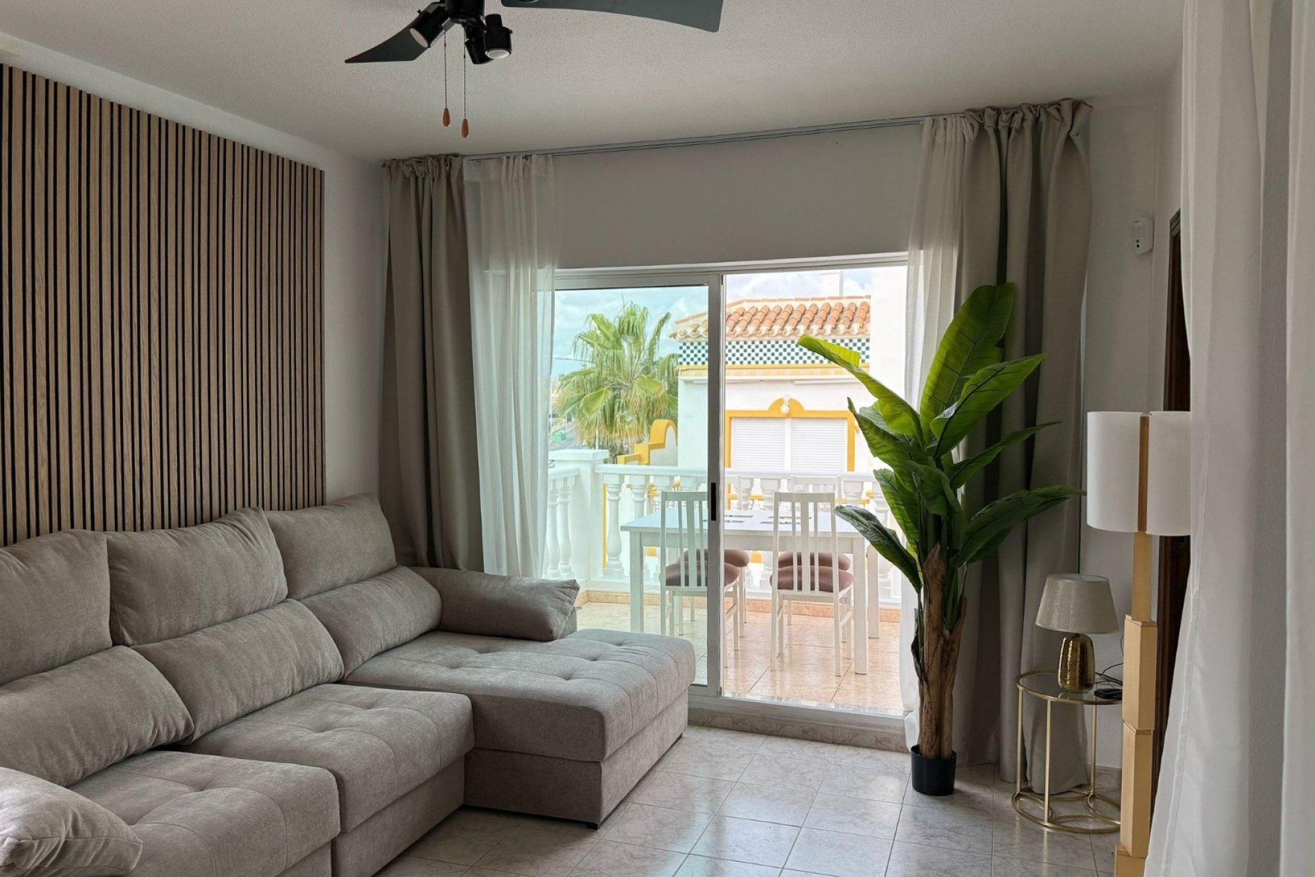 Revente - Apartment -
Torrevieja - La Mata