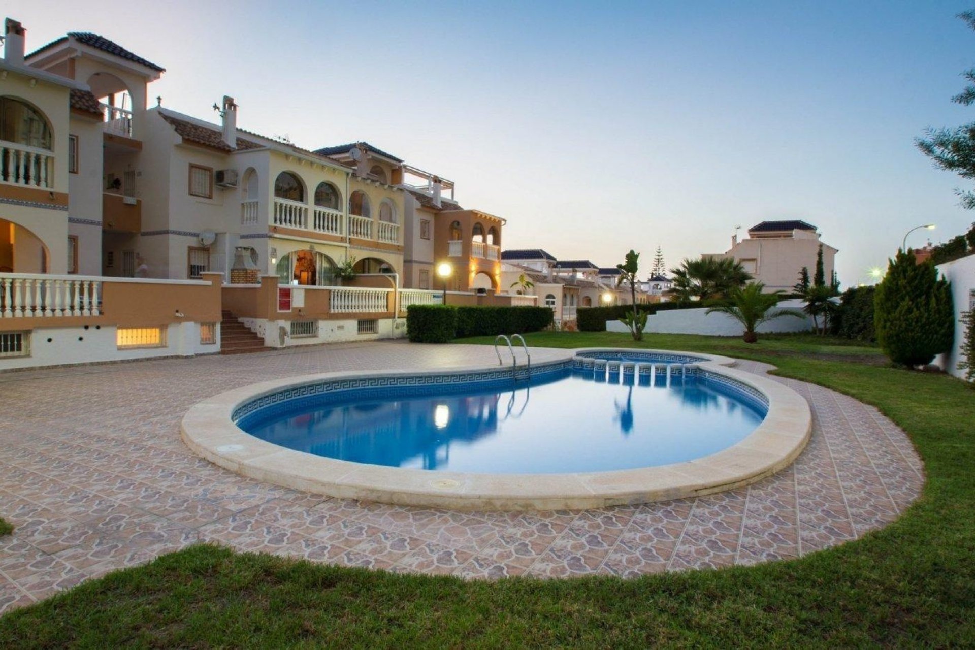 Revente - Apartment -
Torrevieja - La Mata