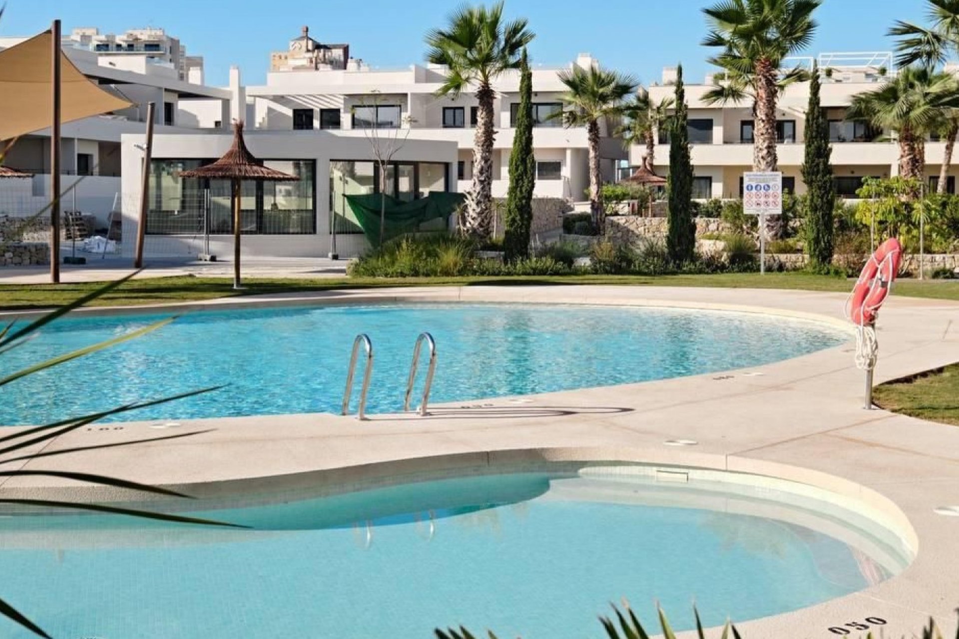 Revente - Apartment -
Torrevieja - La Veleta