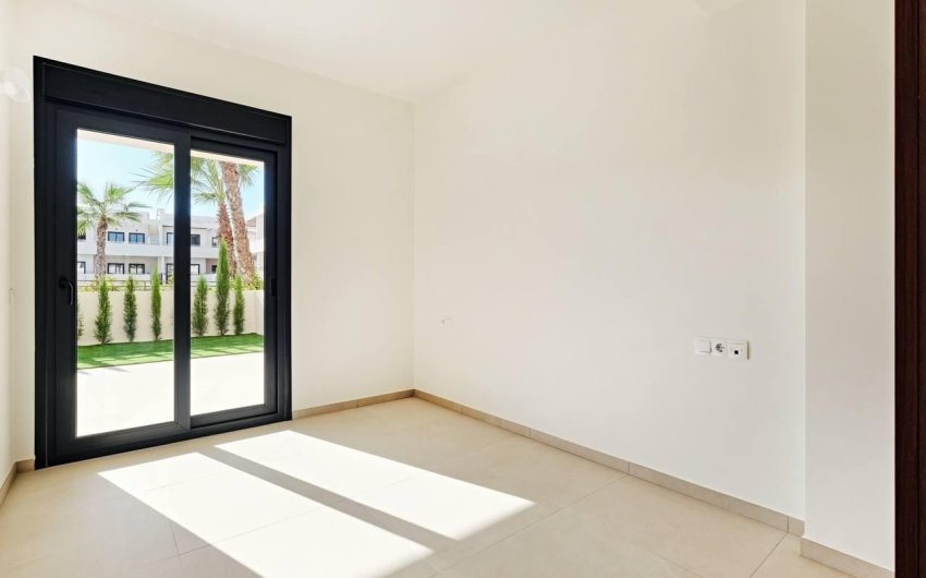 Revente - Apartment -
Torrevieja - La veleta