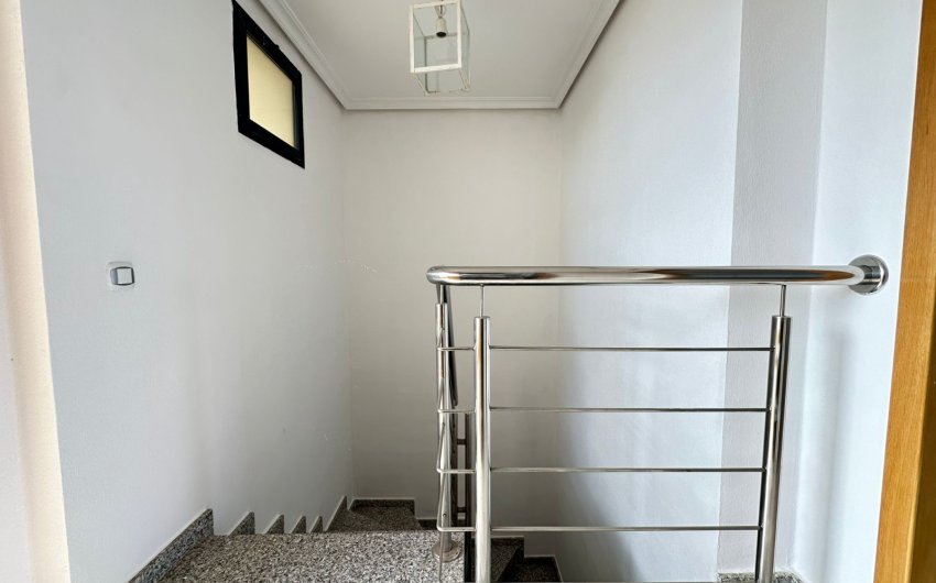 Revente - Apartment -
Torrevieja - La veleta