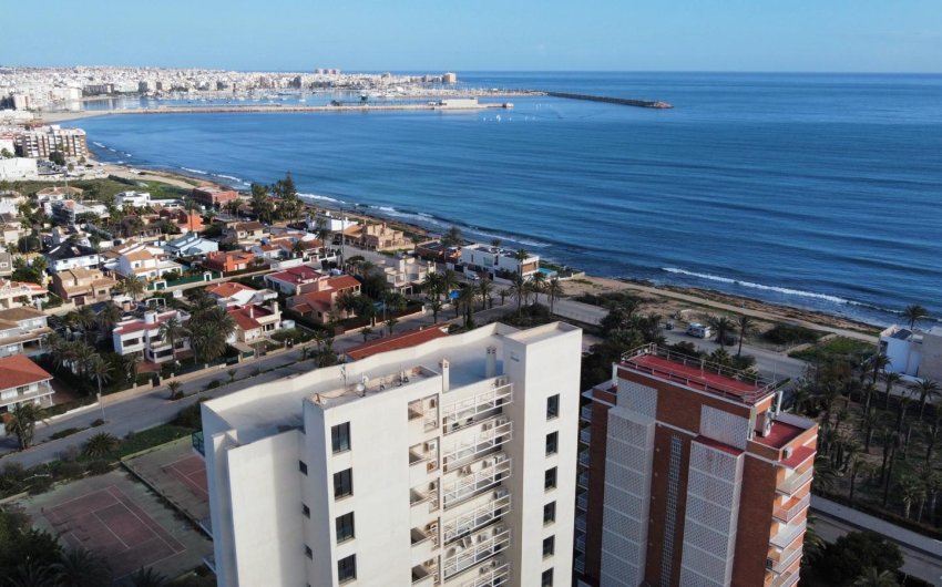 Revente - Apartment -
Torrevieja - La veleta