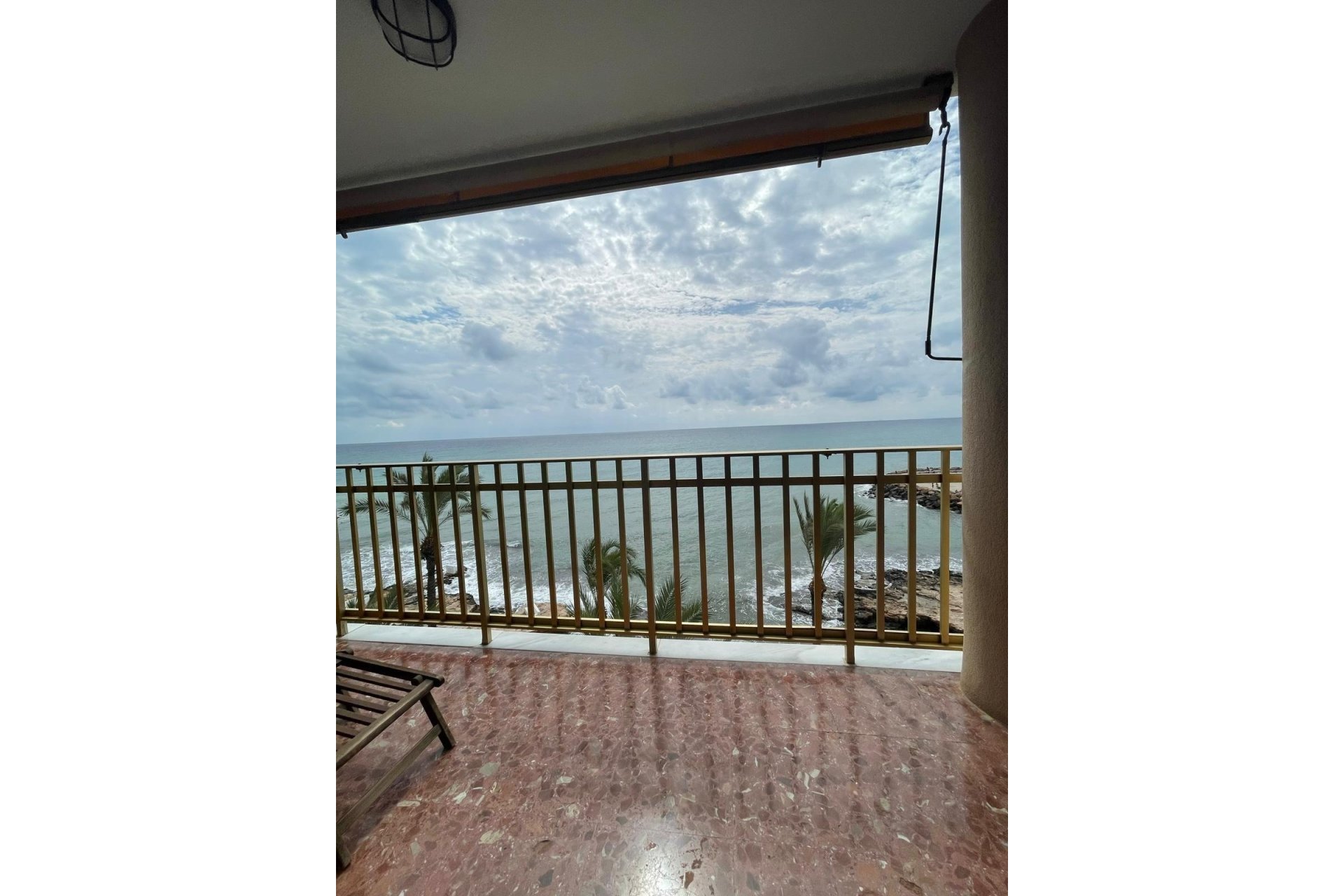 Revente - Apartment -
Torrevieja - Las Piscinas Naturales