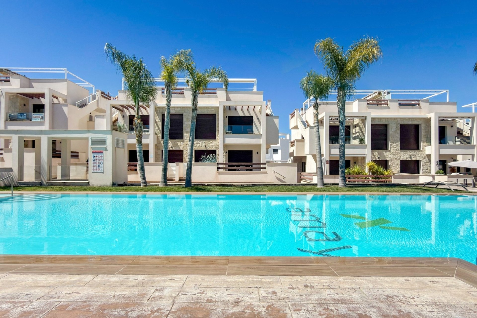 Revente - Apartment -
Torrevieja - Los Balcones
