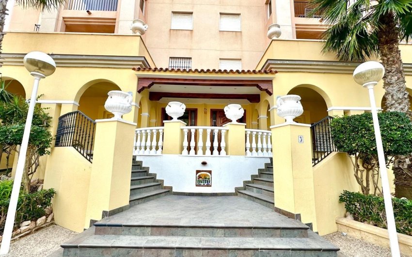 Revente - Apartment -
Torrevieja - Los Frutales