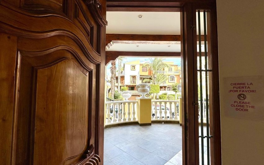 Revente - Apartment -
Torrevieja - Los Frutales