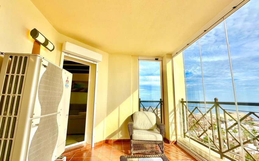Revente - Apartment -
Torrevieja - Los Frutales