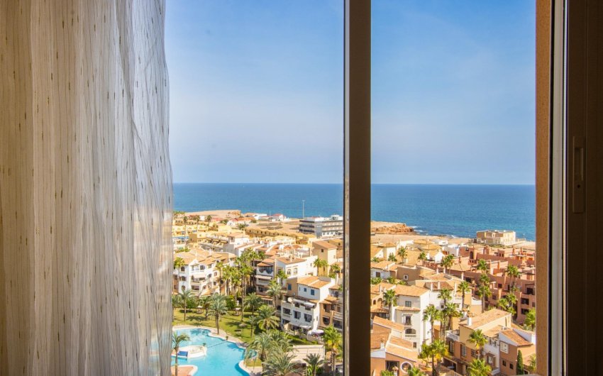 Revente - Apartment -
Torrevieja - Los Frutales