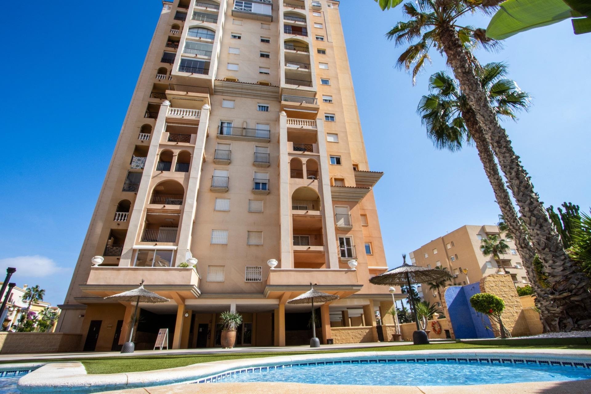 Revente - Apartment -
Torrevieja - Los Frutales